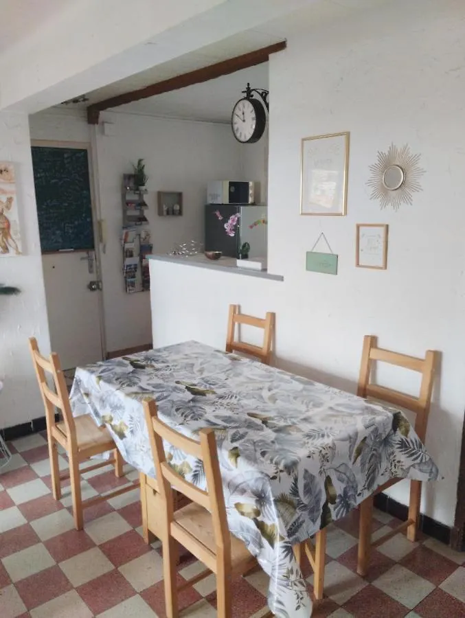 Appartement Lumineux Quartier Calme Grasse 0*,